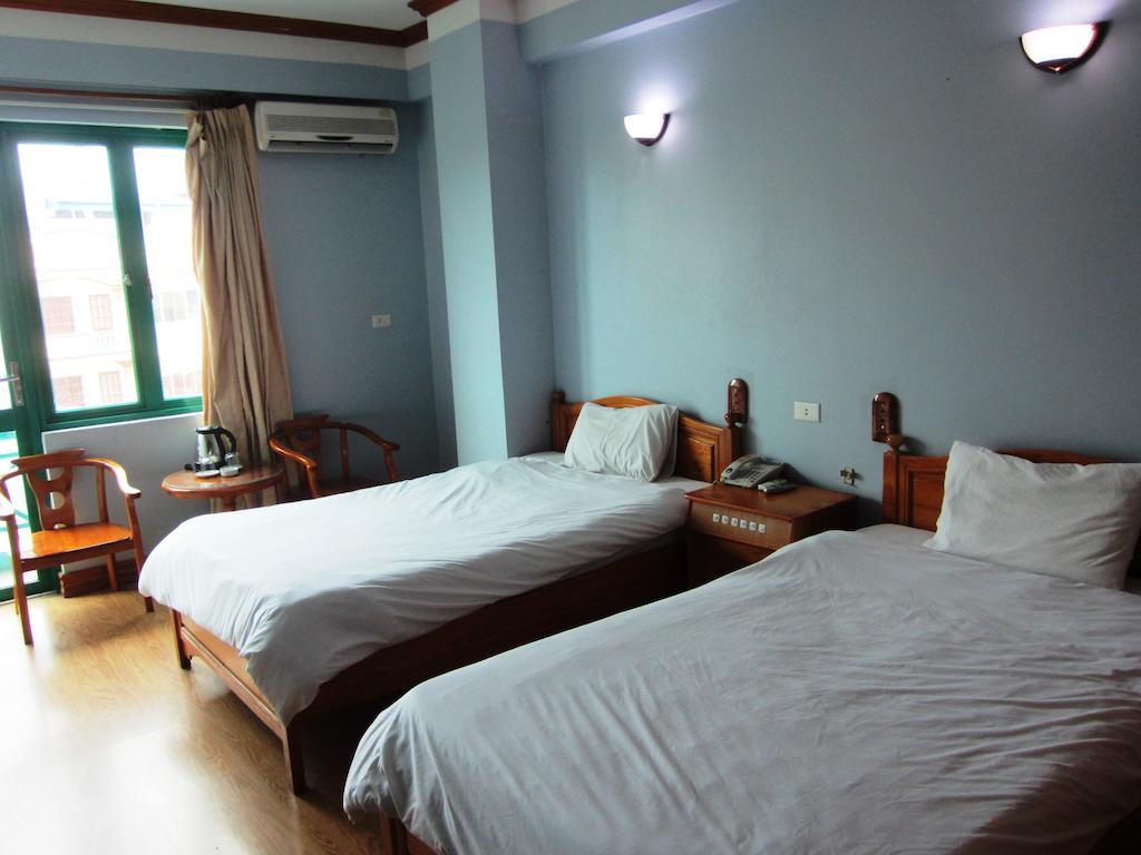 Green Bay Otel Ha Long Oda fotoğraf